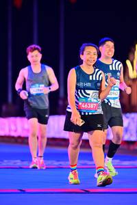 BIB: 
                            <button type="button" onclick="openModal(24454341)" class="btn btn-primary btn-sm float-right btn-popup" data-toggle="modal" data-target=".modal-high-quality">
                        <i class="fas fa-shopping-cart"></i> Add to Cart
                    </button>
                                            <button type="button" onclick="isThisMe(24454341, true)" class="btn btn-success btn-sm float-right btn-popup btn-isme hidden" data-toggle="tooltip" data-placement="bottom" title="นี่คือรูปของคุณใช่ไหม คลิกที่นี่เพื่อเอาเข้าอัลบั้ม">
                        <i class="fas fa-plus"></i> Add to album
                    </button>
                    <button type="button" onclick="isThisMe(24454341, false)" class="btn btn-warning btn-sm float-right btn-popup btn-isnotme hidden">
                        <i class="fas fa-ban"></i> Remove from album
                    </button>